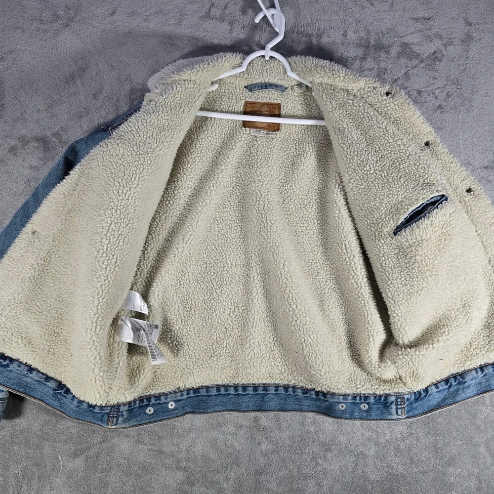 Levi's Premium Denim Trucker‎ Jacket Sherpa Lined Button Up Light Wash S - Picture 6 of 8
